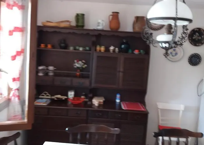 Judit A Balatonnál Nyaraló